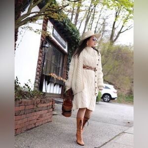 The Irish Sweater Shop chunky sweater Sz S 100% Wool